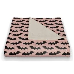 Pink & Black Bats Fleece Throw -Halloween Decor Shop D443020S 2