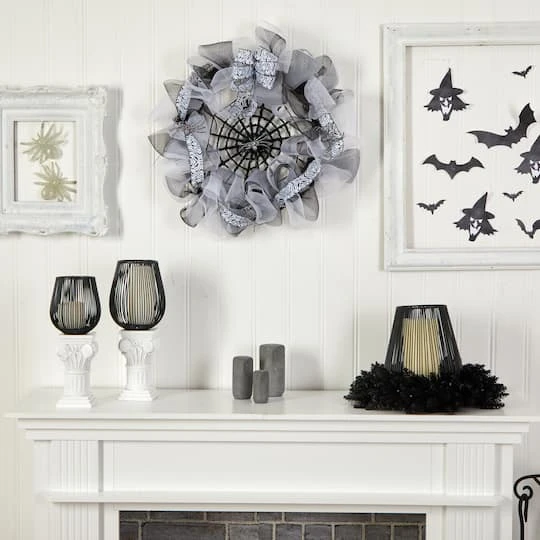26" Halloween Spider Web Mesh Wreath 5 26" Halloween Spider Web Mesh Wreath - Image 5